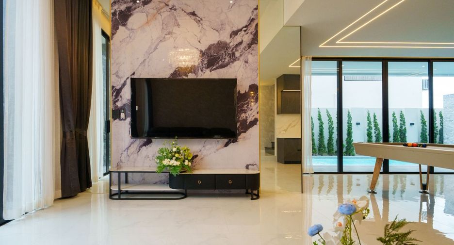 ให้เช่า และ ขาย 5 ห้องนอน บ้านเดี่ยว ใน เมืองเชียงใหม่, เชียงใหม่