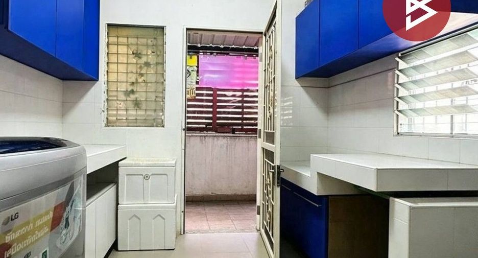 À vendre 3 chambres maison à Bang Bo, Samut Prakan