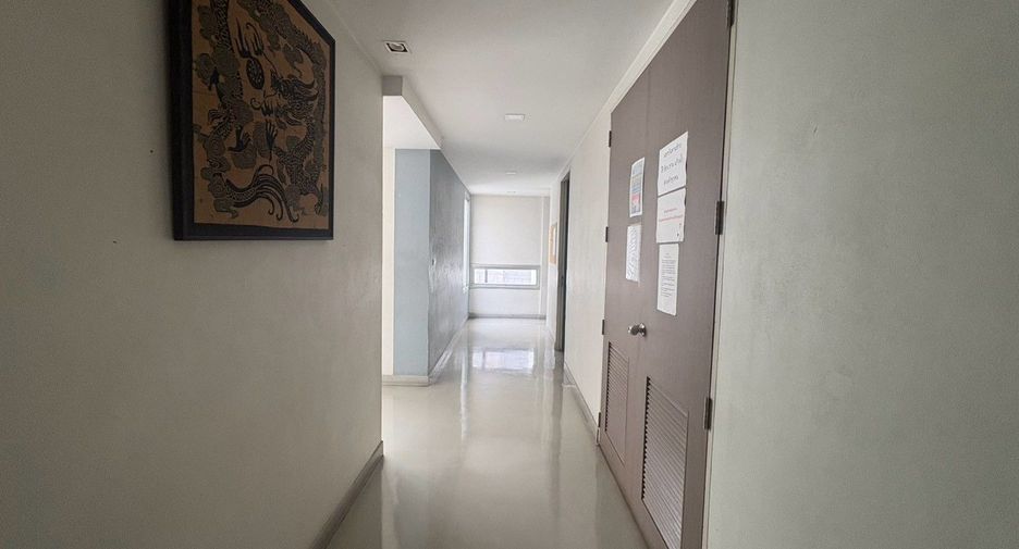 出售 商业空间 在 Khlong Toei, 曼谷