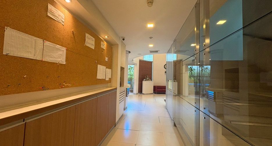 出售 商业空间 在 Khlong Toei, 曼谷