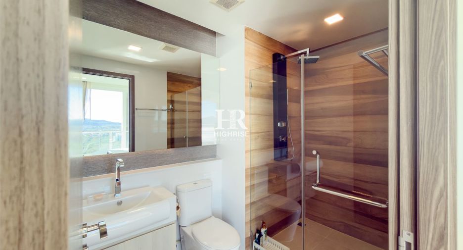 For sale 3 ベッドルーム condo in Bang Saray, Pattaya