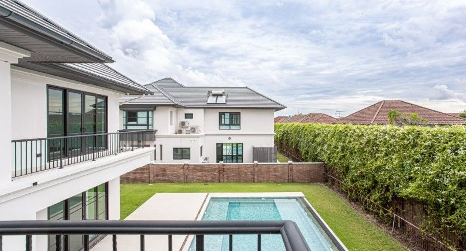For sale 5 bedrooms house in Pak Kret, Nonthaburi