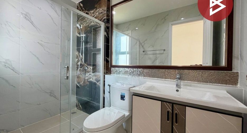 Haus zum Kauf mit 5 Zimmer in Chom Thong, Bangkok