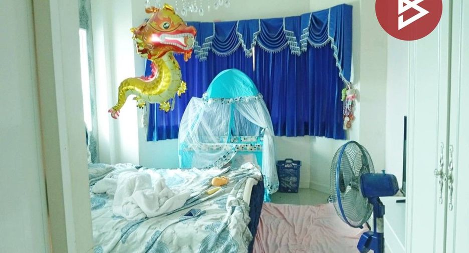 À vendre 3 chambres maison à Mueang Nakhon Pathom, Nakhon Pathom