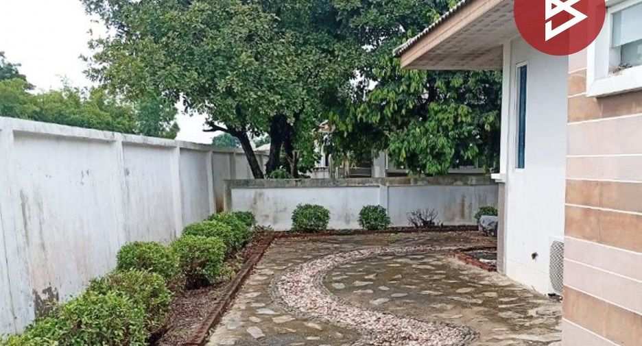 À vendre 3 chambres maison à Mueang Nakhon Pathom, Nakhon Pathom