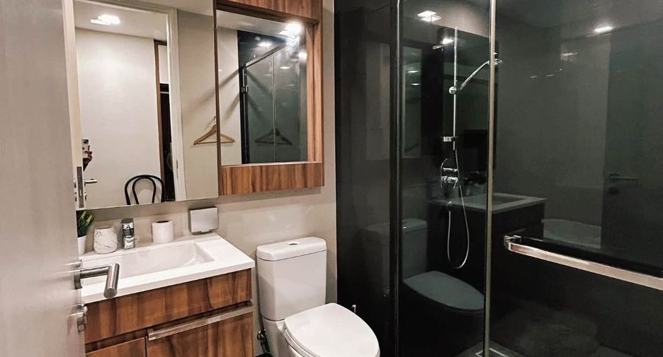For rent 2 ベッドルーム condo in Watthana, Bangkok