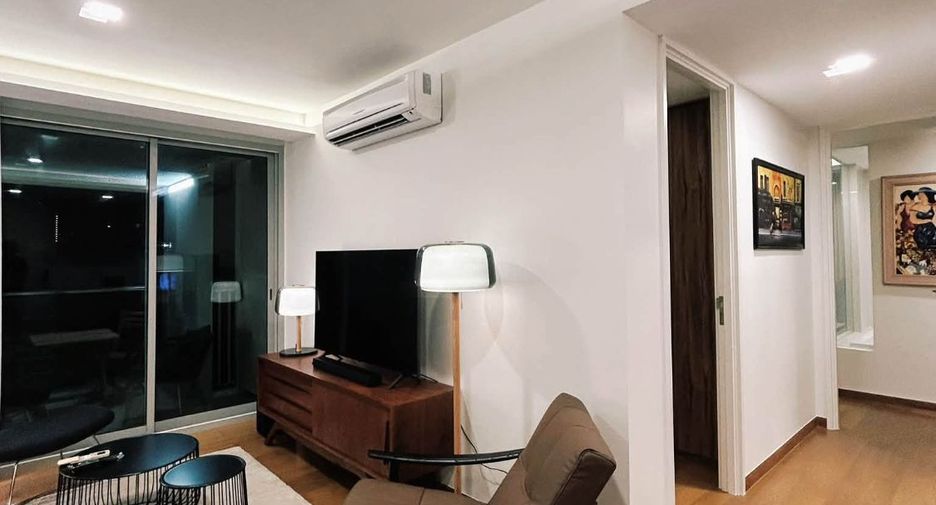 For rent 2 ベッドルーム condo in Watthana, Bangkok