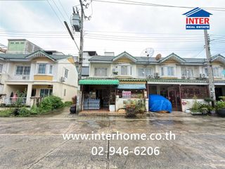 Casa adosada en venta de 3 habitaciones en Bang Khun Thian, Bangkok