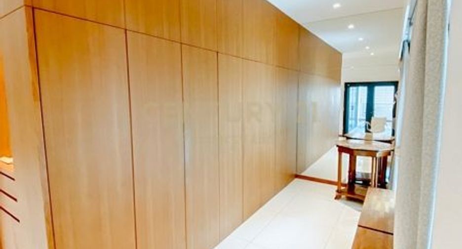 Haus zur Miete mit 3 Zimmer in Phaya Thai, Bangkok