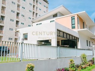 Haus zur Miete mit 3 Zimmer in Phaya Thai, Bangkok