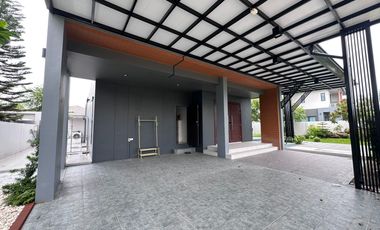 For sale 4 bedrooms house in Bang Lamung, Chonburi