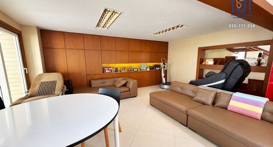 À vendre 3 chambres maison à Mueang Samut Sakhon, Samut Sakhon