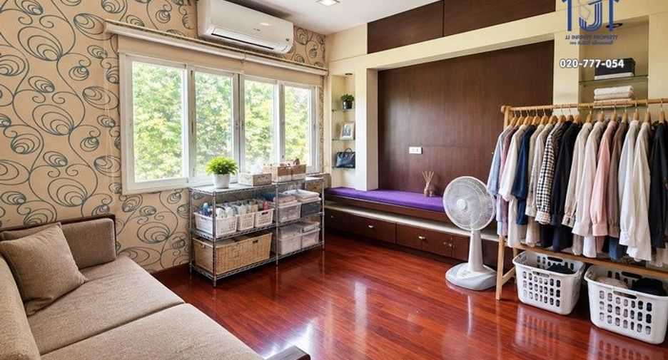 À vendre 3 chambres maison à Mueang Samut Sakhon, Samut Sakhon