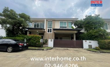 Casa en venta de 3 habitaciones en Lat Phrao, Bangkok