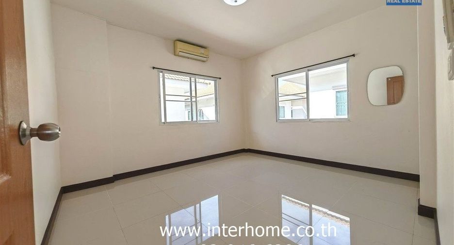 À vendre 3 chambres maison à Phutthamonthon, Nakhon Pathom