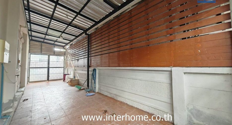 À vendre 3 chambres maison à Phutthamonthon, Nakhon Pathom