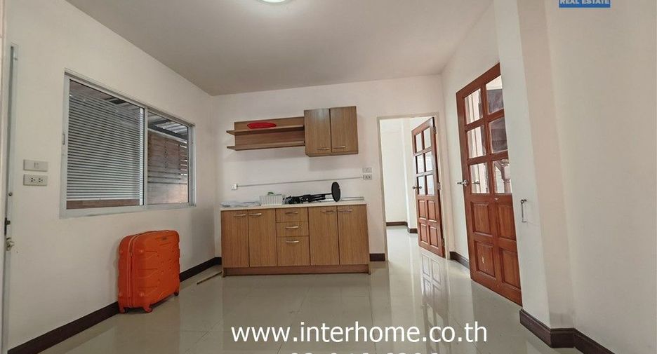 À vendre 3 chambres maison à Phutthamonthon, Nakhon Pathom