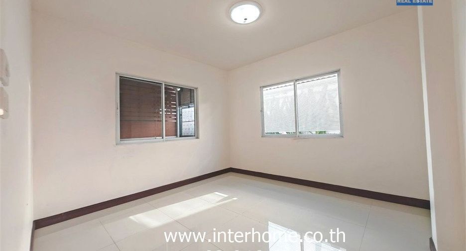 À vendre 3 chambres maison à Phutthamonthon, Nakhon Pathom