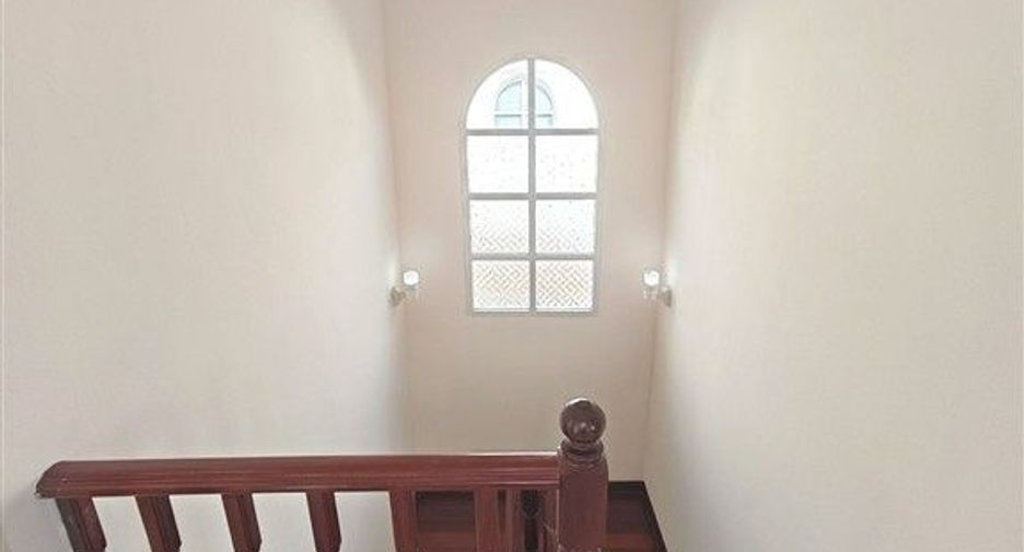 À vendre 3 chambres maison à Phutthamonthon, Nakhon Pathom