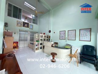À vendre 3 chambres local commercial à Mueang Samut Sakhon, Samut Sakhon
