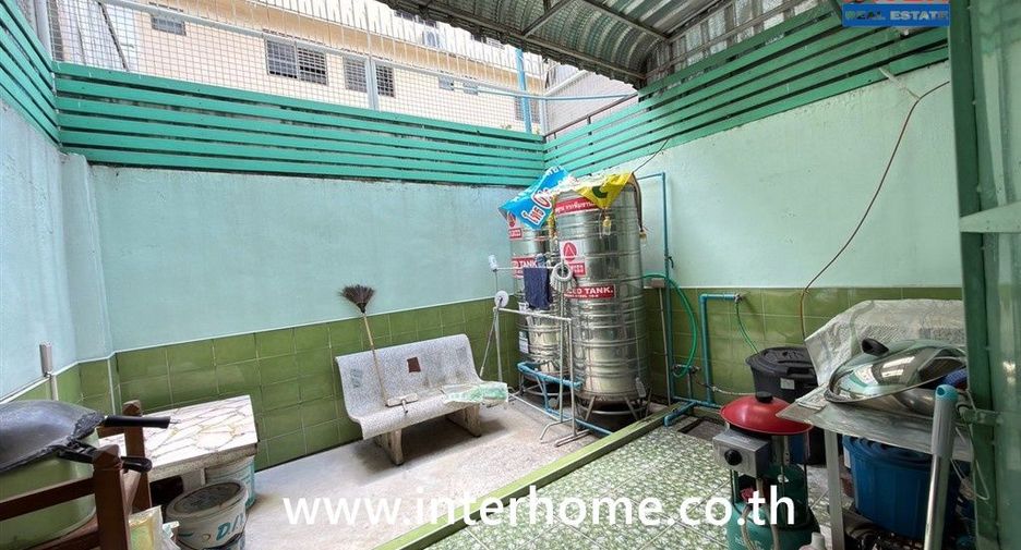 À vendre 3 chambres local commercial à Mueang Samut Sakhon, Samut Sakhon