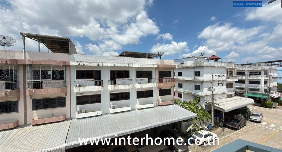 À vendre 3 chambres local commercial à Mueang Samut Sakhon, Samut Sakhon