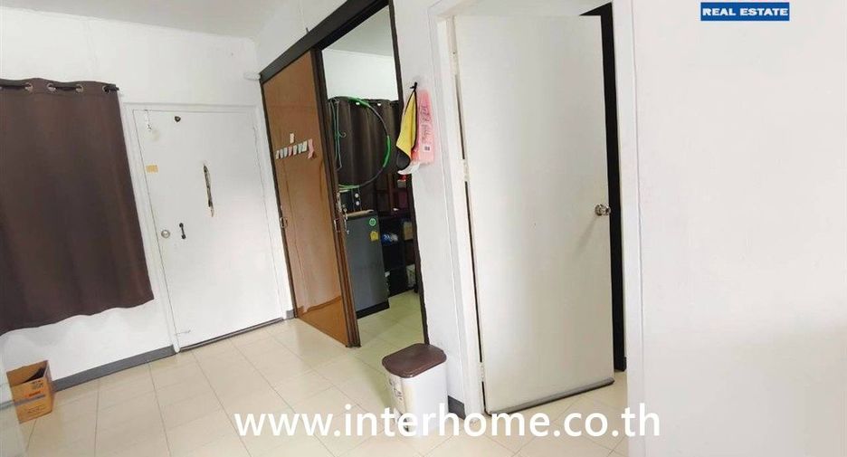 À vendre 1 chambre condo à Nakhon Chai Si, Nakhon Pathom