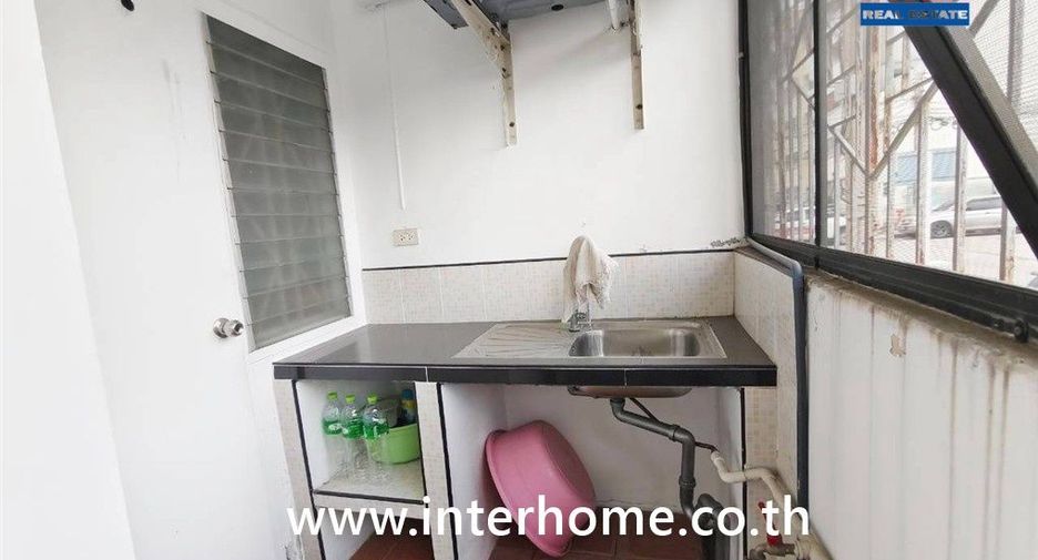 À vendre 1 chambre condo à Nakhon Chai Si, Nakhon Pathom