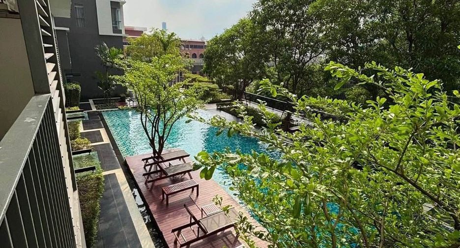 À louer 1 chambre condo à Phra Khanong, Bangkok