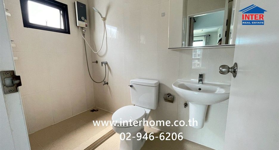 For sale 2 bedrooms condo in Phutthamonthon, Nakhon Pathom