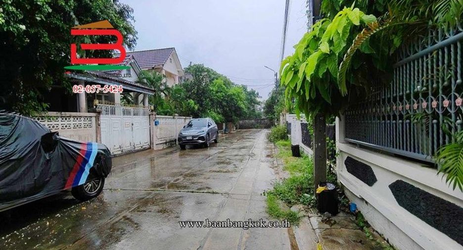 Haus zum Kauf mit 3 Zimmer in Min Buri, Bangkok