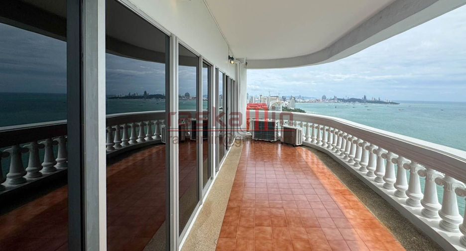 Condo en venta de 3 habitaciones en Bang Lamung, Chonburi