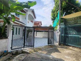 Haus zum Kauf mit 4 Zimmer in Min Buri, Bangkok