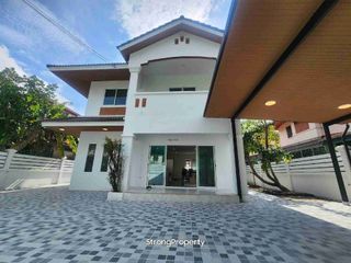Haus zum Kauf mit 4 Zimmer in Min Buri, Bangkok