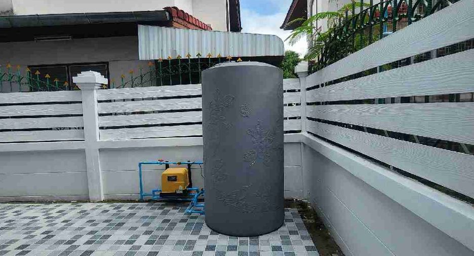 Haus zum Kauf mit 4 Zimmer in Min Buri, Bangkok