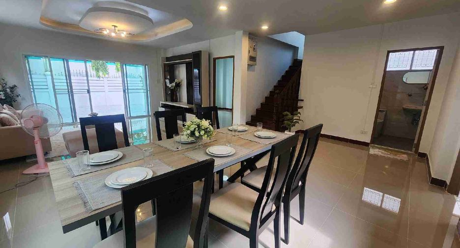 Haus zum Kauf mit 4 Zimmer in Min Buri, Bangkok