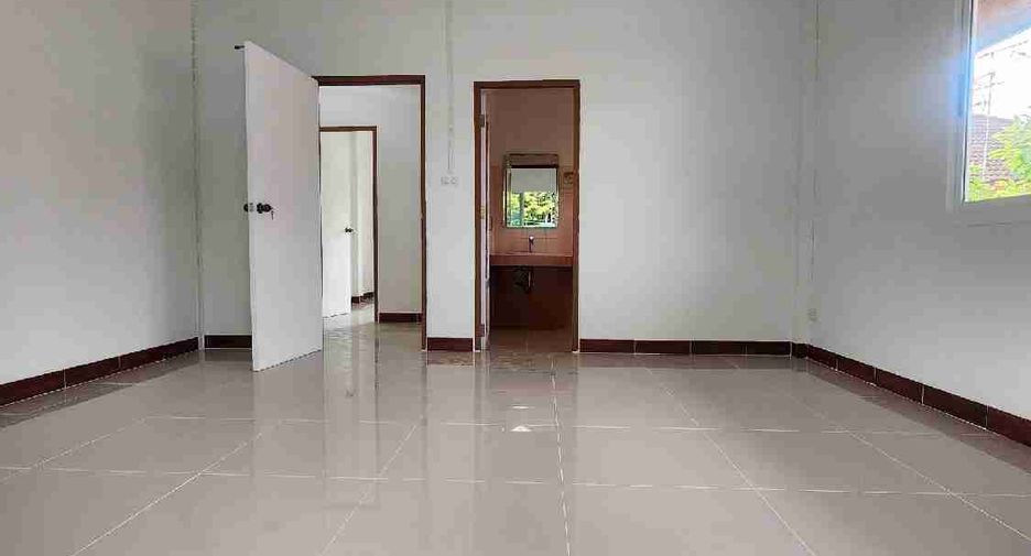 Haus zum Kauf mit 4 Zimmer in Min Buri, Bangkok