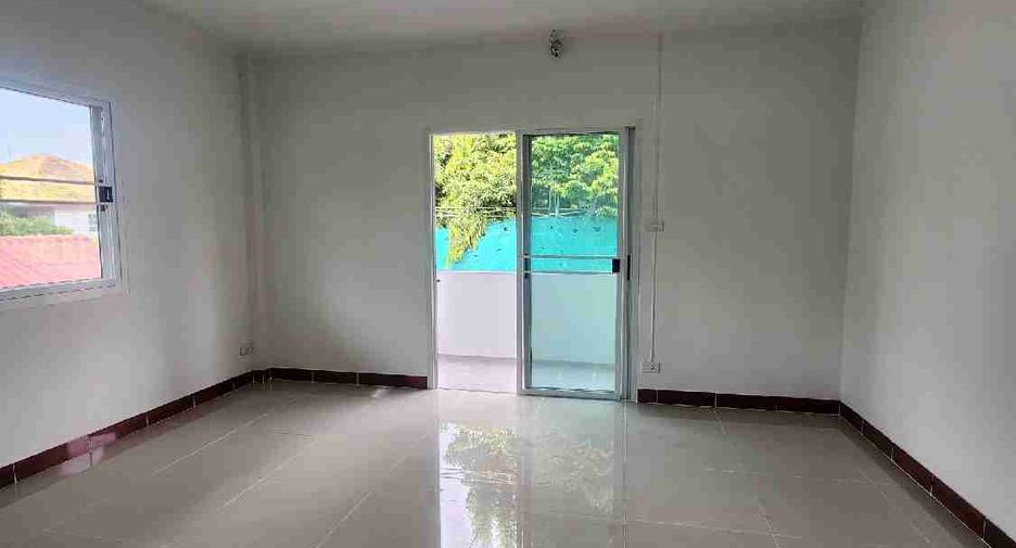 Haus zum Kauf mit 4 Zimmer in Min Buri, Bangkok