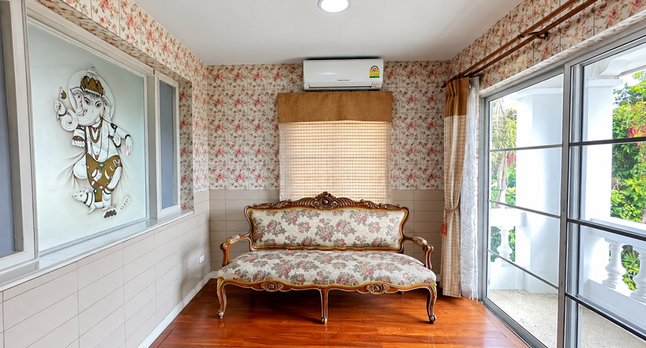 For rent 4 bedrooms house in Prawet, Bangkok