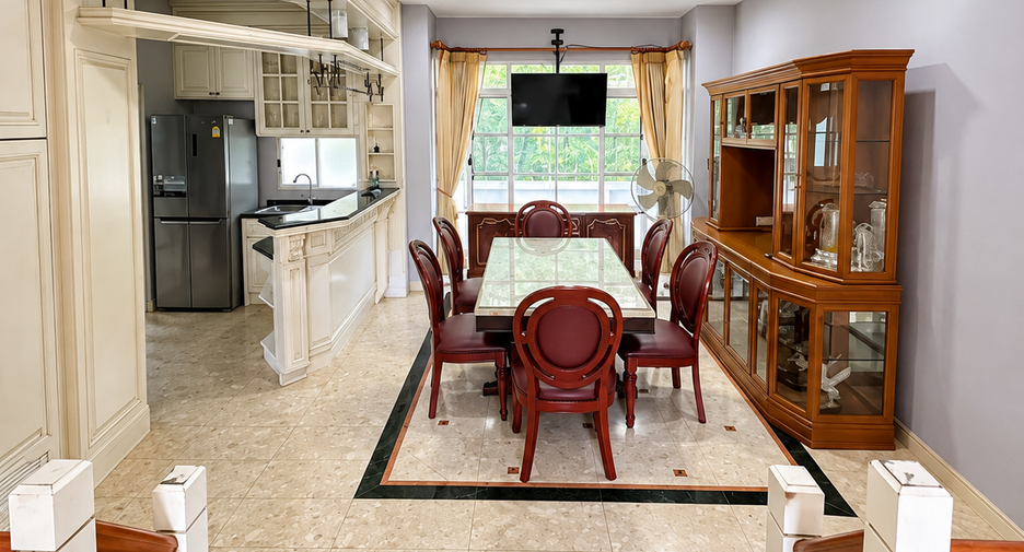 For rent 4 bedrooms house in Prawet, Bangkok