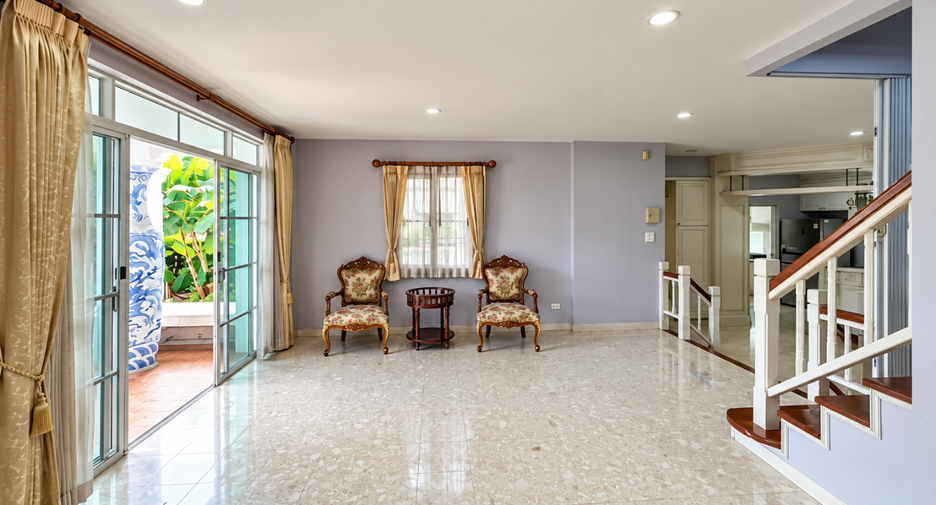 For rent 4 bedrooms house in Prawet, Bangkok