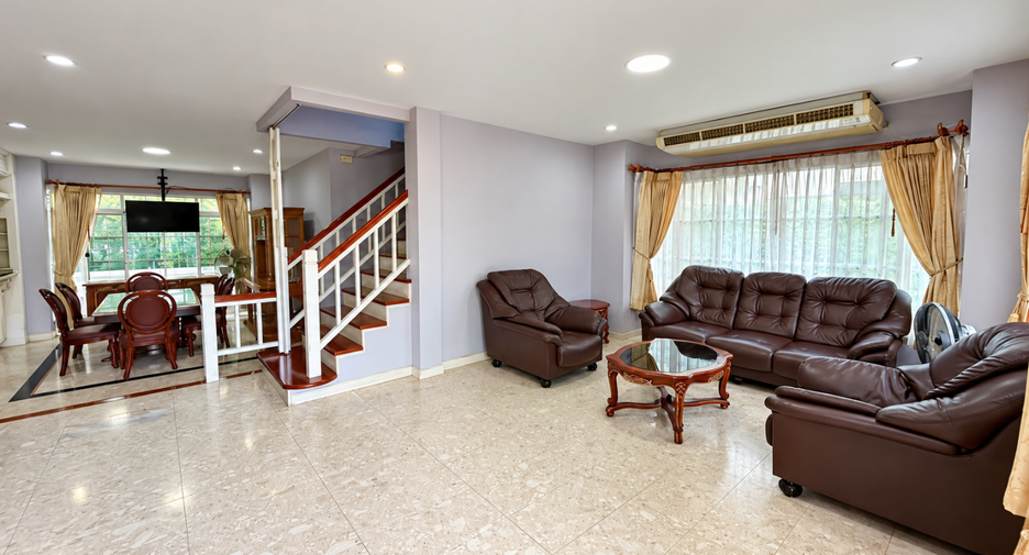 For rent 4 bedrooms house in Prawet, Bangkok