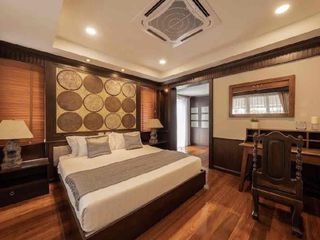 For rent 6 bedrooms villa in Bang Lamung, Chonburi