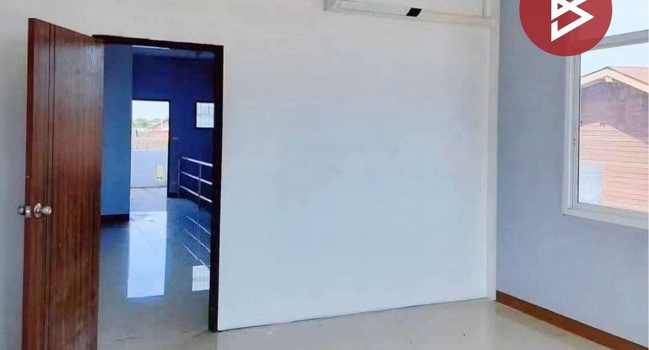 À vendre 1 chambre local commercial à Kabin Buri, Prachin Buri