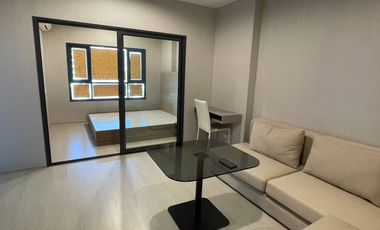 Condo en alquiler de 1 habitaciones en Bangkok Yai, Bangkok