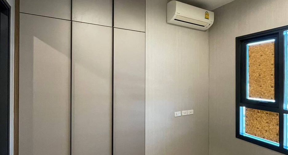 Condo en alquiler de 1 habitaciones en Bangkok Yai, Bangkok