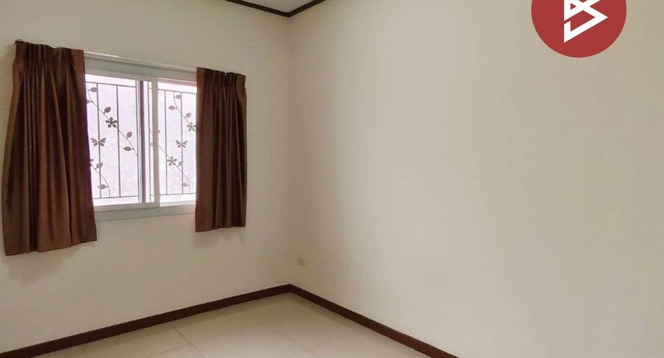 For sale 2 bedrooms townhouse in Mueang Samut Sakhon, Samut Sakhon