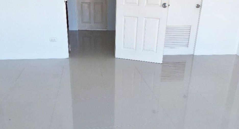 Local comercial en venta de 3 habitaciones en Thung Khru, Bangkok
