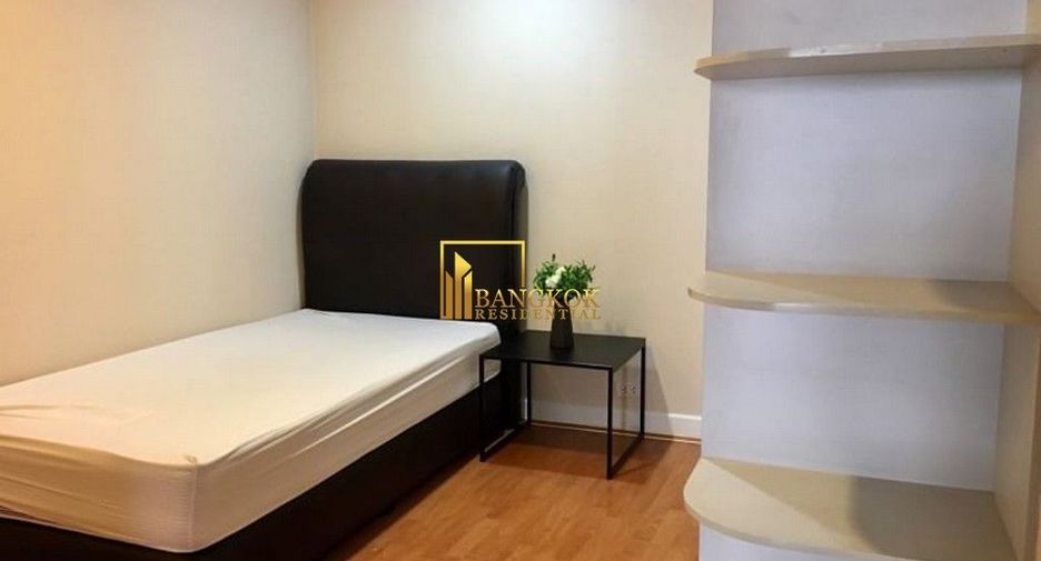 For rent 3 bedrooms condo in Khlong Toei, Bangkok