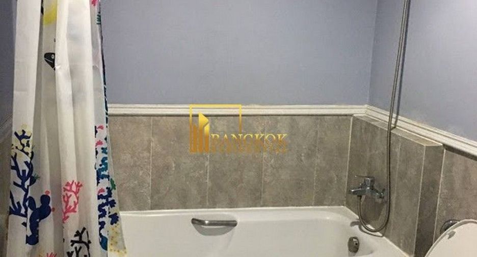 For rent 3 bedrooms condo in Khlong Toei, Bangkok